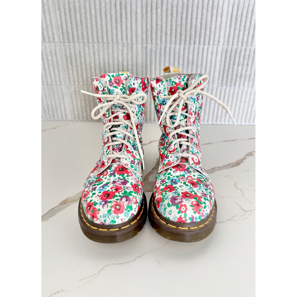 Dr. Martens Pascal Boots Women 6‎ White Red Floral Print Leather 8-Eye Combat